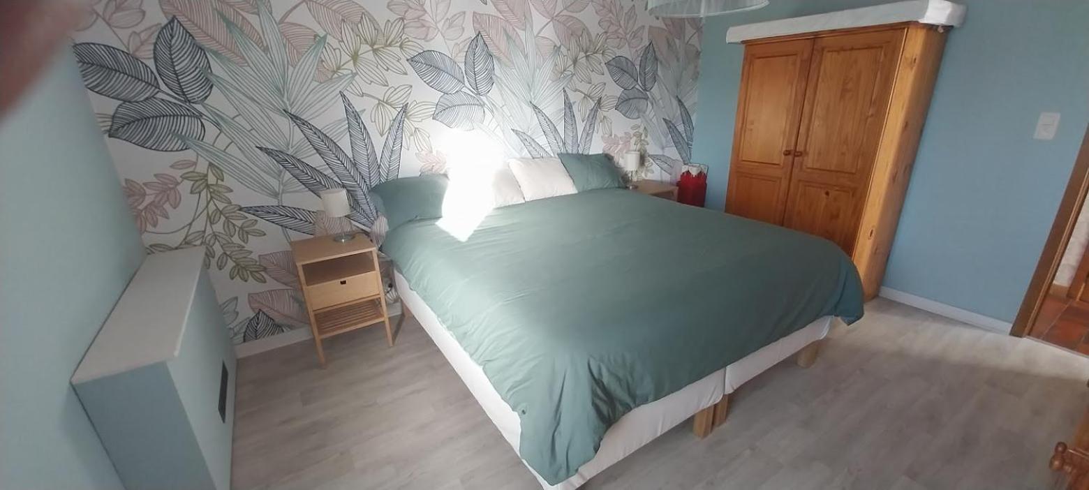 Le Refuge Du Grand Mitan Villa Isieres Екстериор снимка
