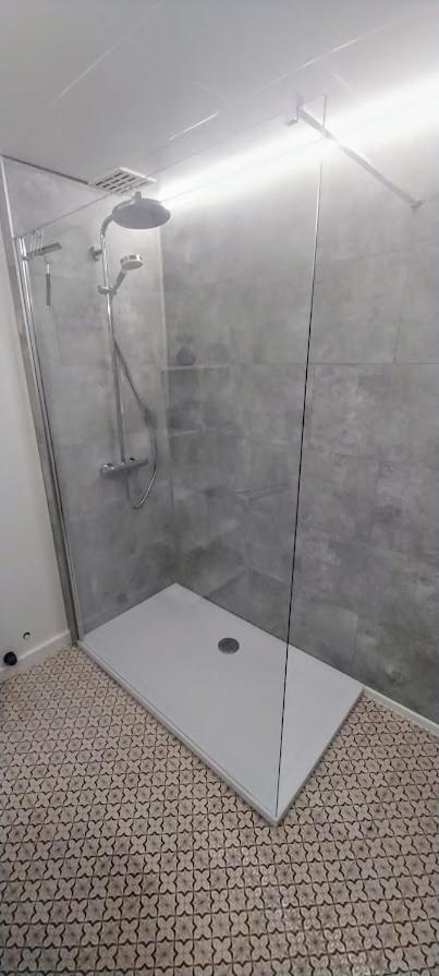 Le Refuge Du Grand Mitan Villa Isieres Екстериор снимка
